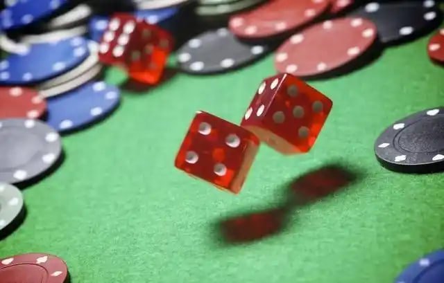 Number Prediction interface showing market schedules and draw times